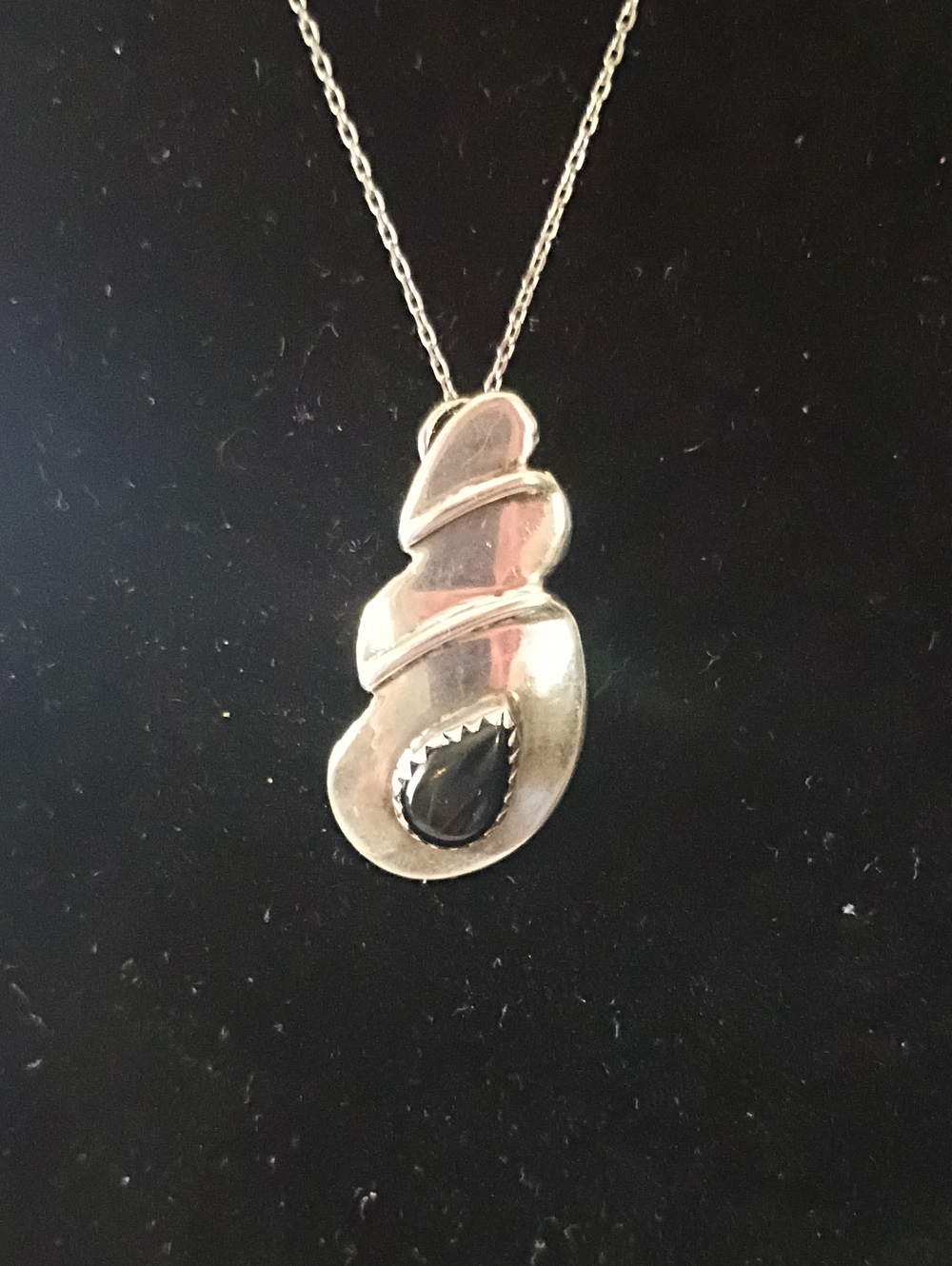 Sterling Silver Spiral Shell Pendant Artisan Crafted With Onynx Stone